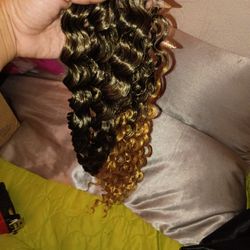 8 Packs Of Synthetic Hair 