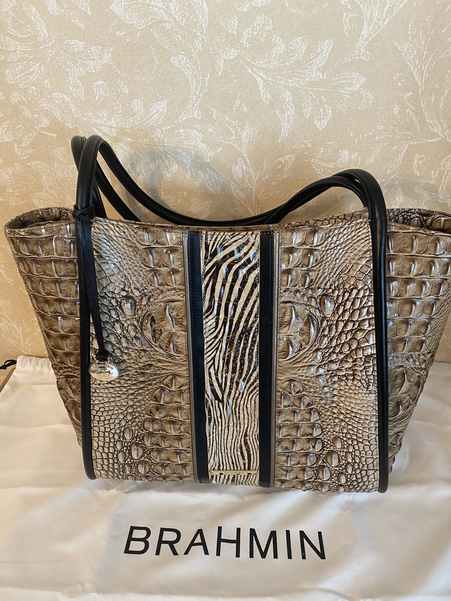 Brahmin Tote, Cashew Copper with dust  bag 