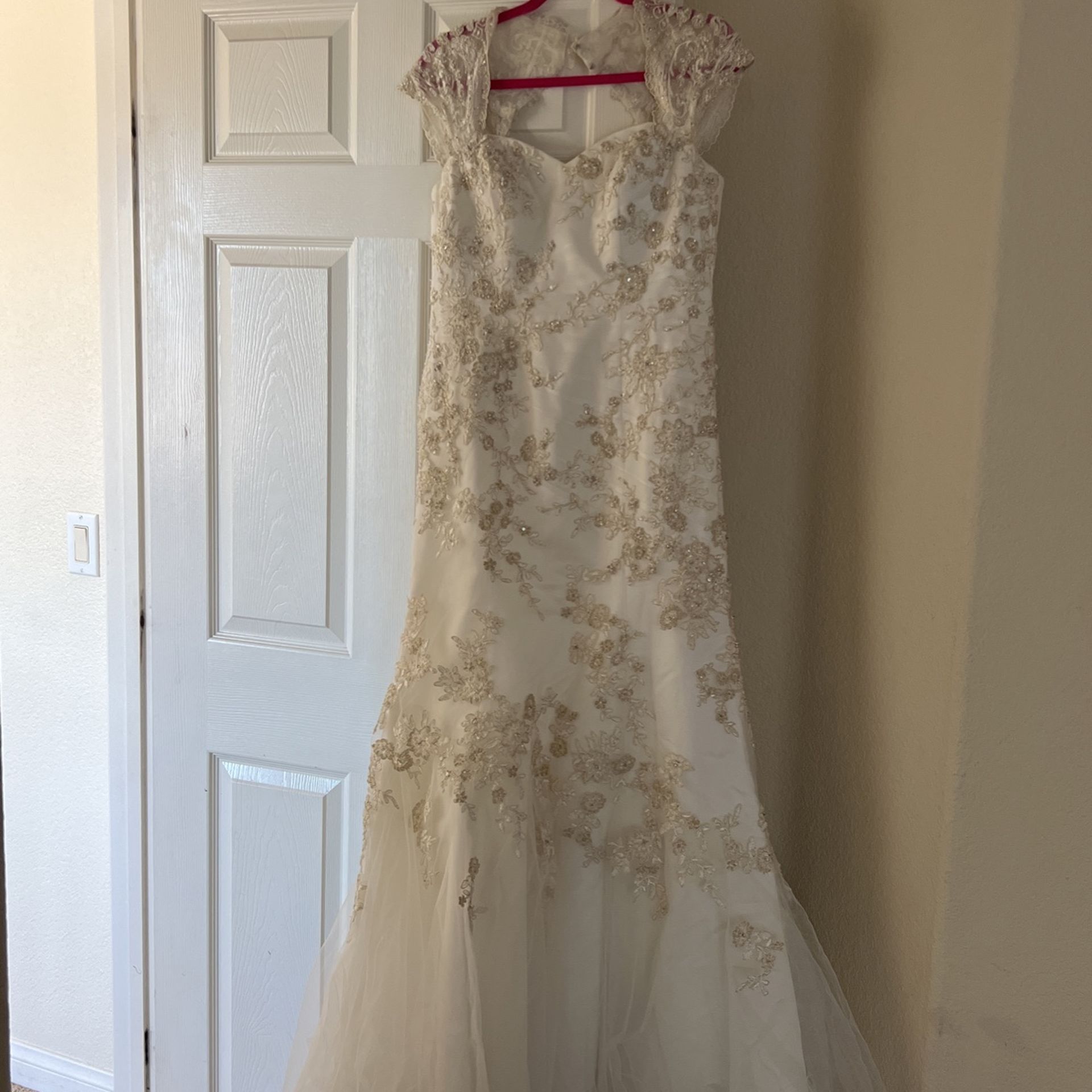 green emerald velvet dress David's Bridal Gold Metallic Taupe Lace and Mesh Long Strapless Dress   Sonderleigh