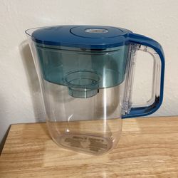 Brita 10-Cup Water Filter Pitcher Blue Great Condition