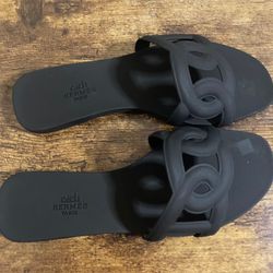 Hermes Aloha Sandals EU Size 38 US Size 8 Ladies Black Chaine D'ancre