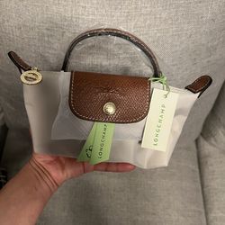 Beige longchamp mini bag