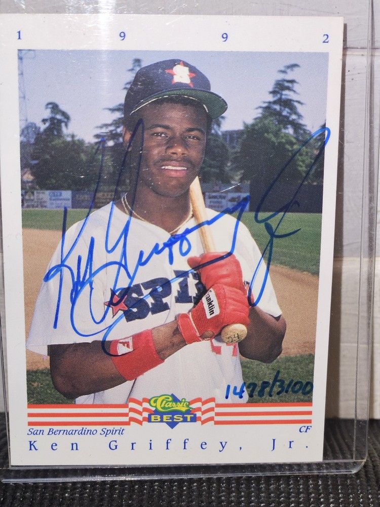 Signed Ken Griffey Jr. Card