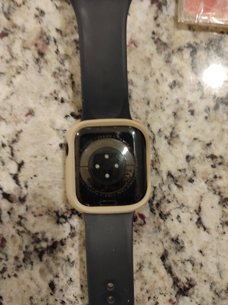 Apple Watch Series 7 Aluminum 45nm(gps)