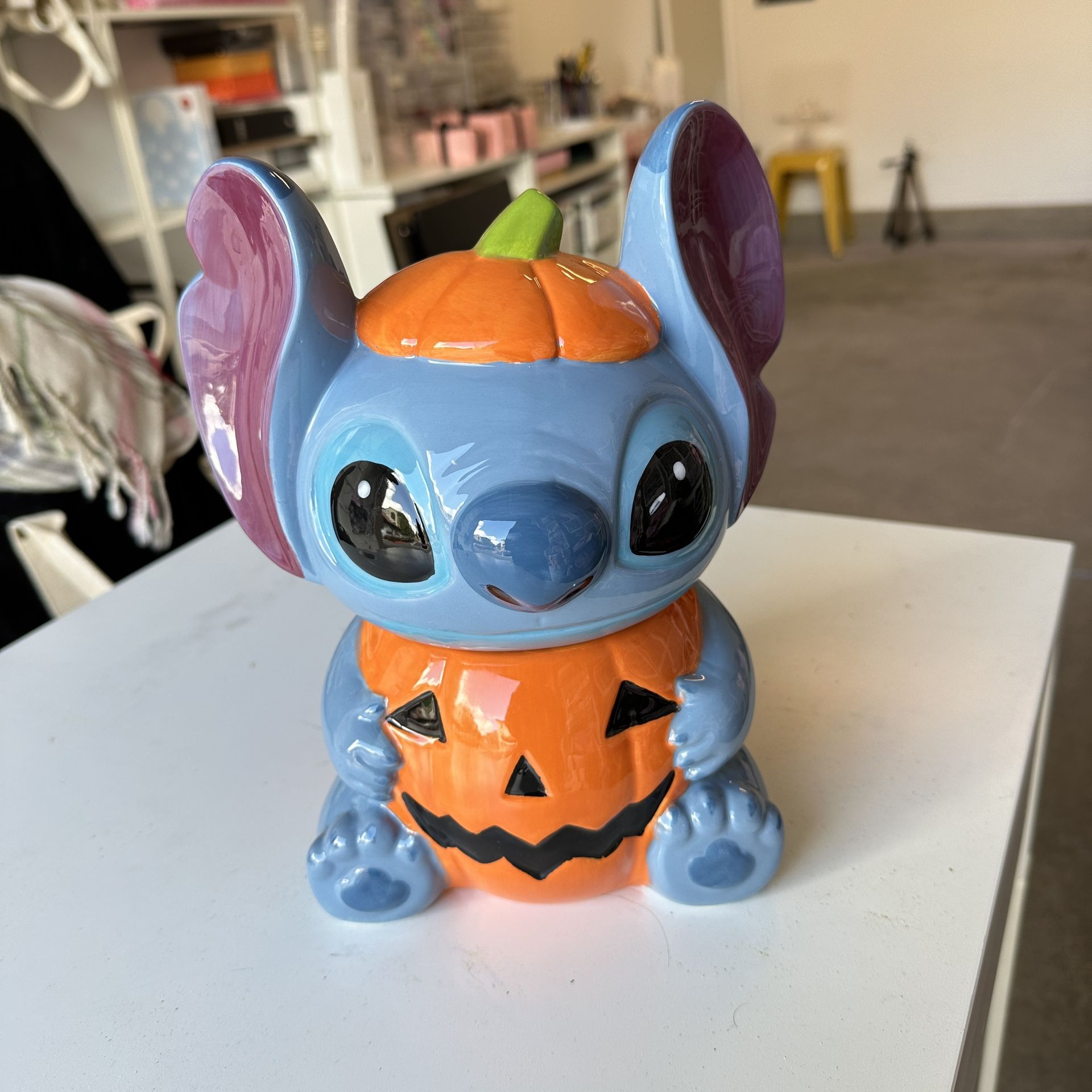 DISNEY STITCH AND LILO HALLOWEEN PUMKIN COOKIE JAR