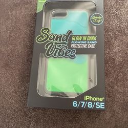 Premier PSV-IPSEYL iPhone Sand Vibes Glow in Dark Flowing Sand Green