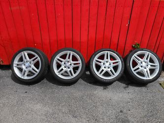 4 take off rims Mercedez Benz 5x112 silver with tires 245/40/18