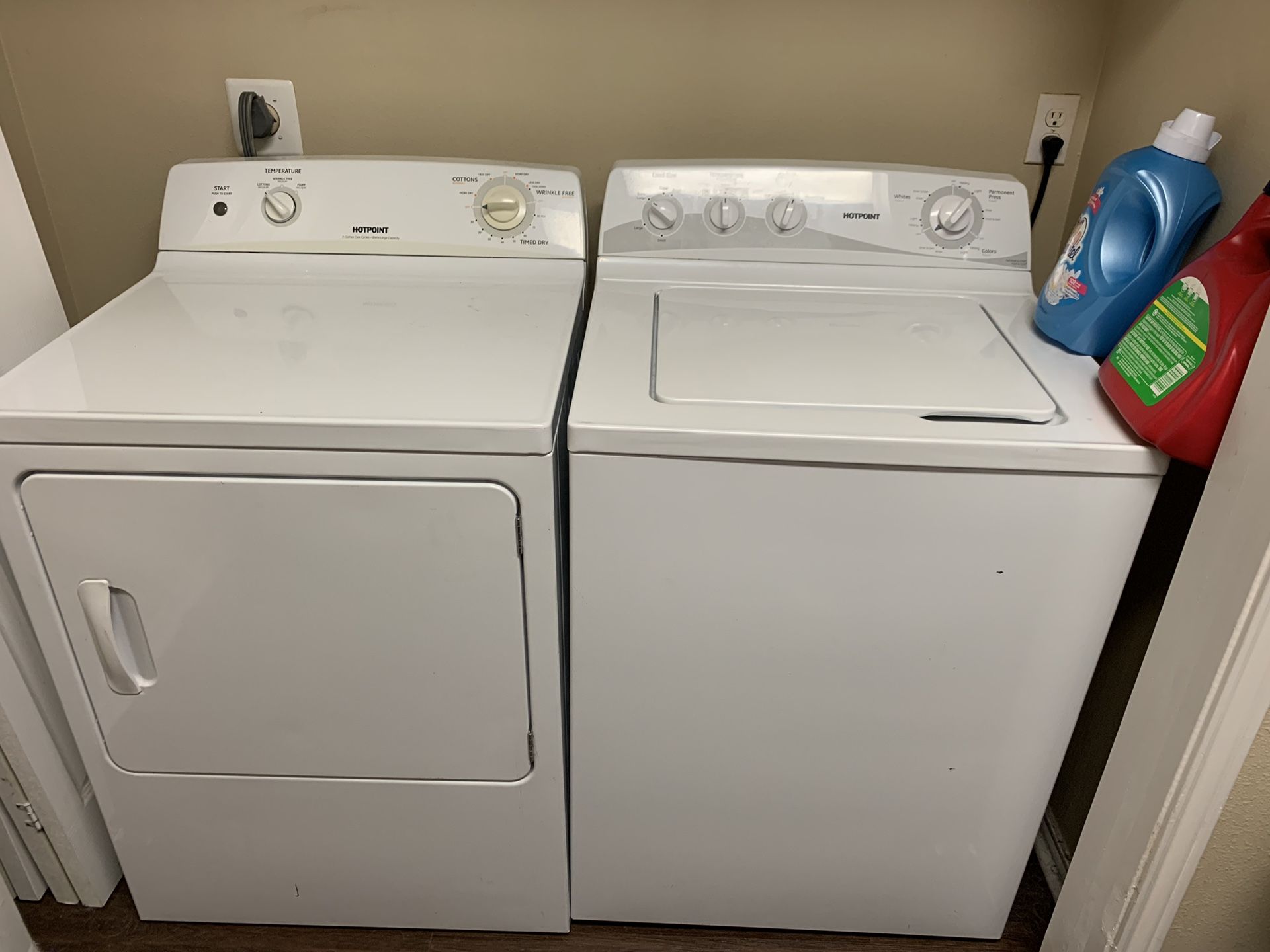 Full size washer & dryer