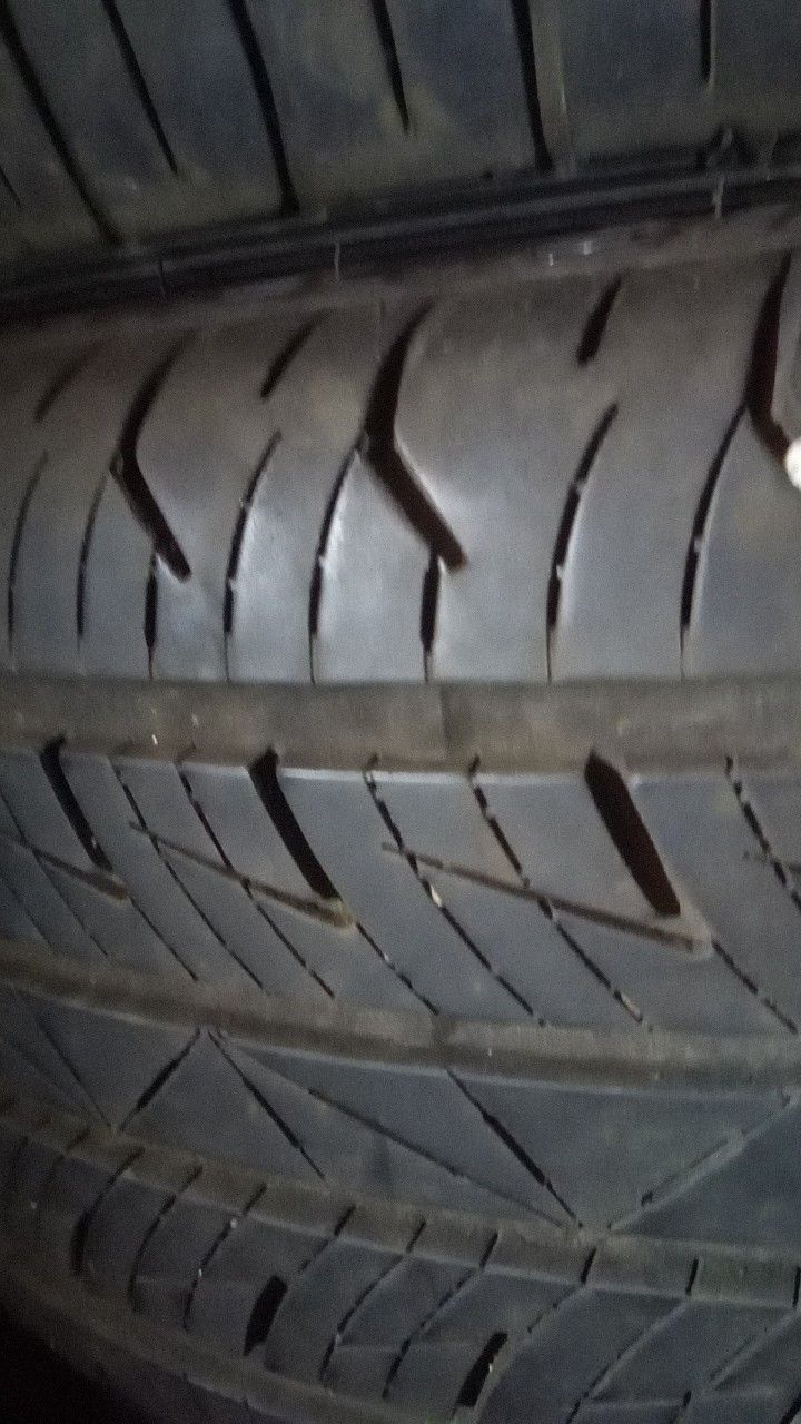 Saab 5 lug 90%tires and rims