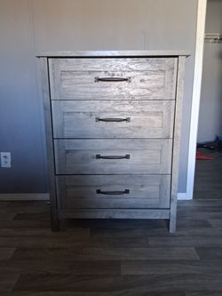 Dresser 20 Obo
