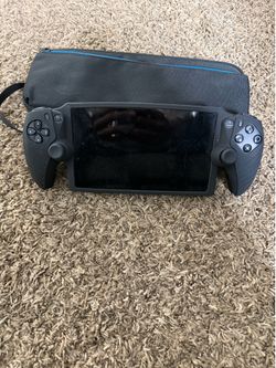 PlayStation Portal + Case