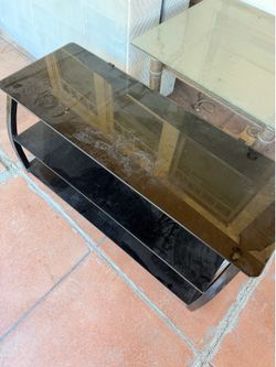 Entertainment center table