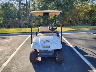 Four Seater Electric Golf Cart 