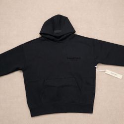 Essentials “Stretch Limo”