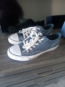 3 pairs of shoes