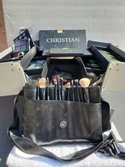 Silver Aluminum Makeup Artist Case With Tools And Accessories