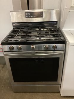 Samsung 30 in 6 cu.ft. 5 Burners Freestanding Gas Range