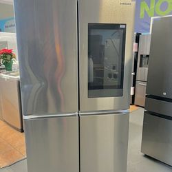 SAMSUNG REFRIGERATOR FAMILY HUB  H0CJ