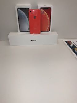 Apple Watch and Iphone Xr Bundle.