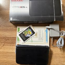 Nintendo 3 DS XL With 512 GB & Box