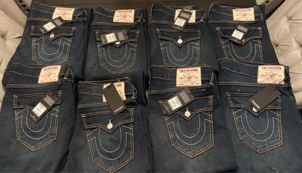 Mens 30,32,34,36,38 True Religion jeans