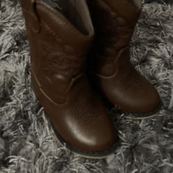 Cat and Jack girl boots