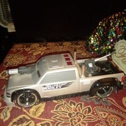 JADA   99 SILVERADO.  LOOKS LIKE DEATH WISH TRUCK