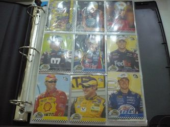 BINDER OF NASCAR TRADING CARDS