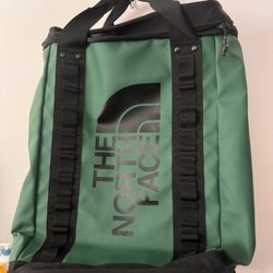 The North Face Fuse Box Backpack Green 