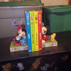 Walt Disney's 1965 Set Of 4 Books &Minnie And Mickey Bookends