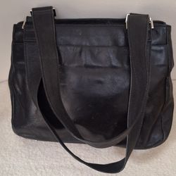 PERLINA NEW YORK BLACK LEATHER CROSSBODY SHOULDER BAG  PURSE