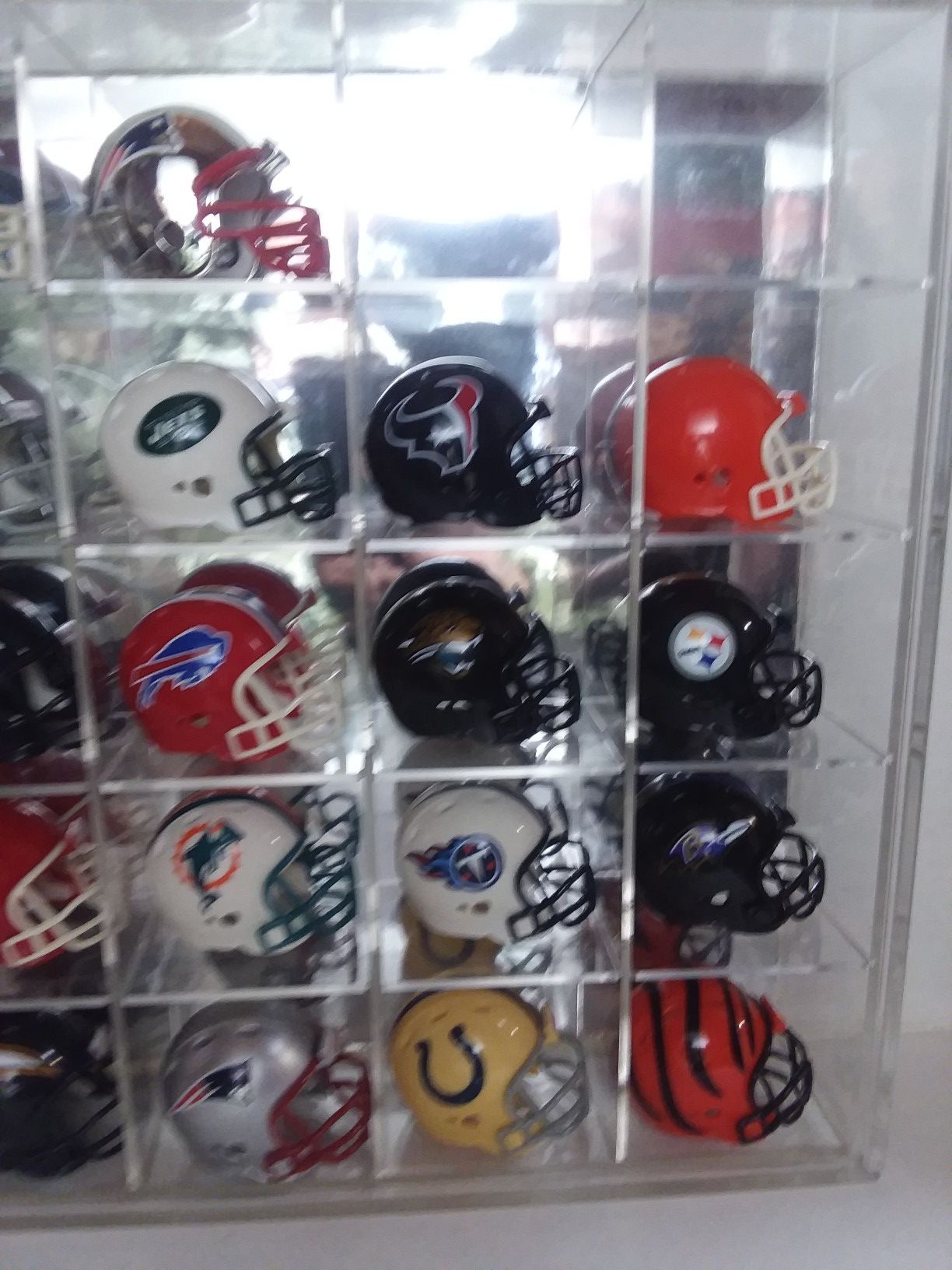 NFL Mini Helmet Collection by Riddell for Sale in Hamilton, OH