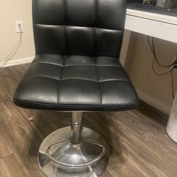 Black Stool Beautiful 