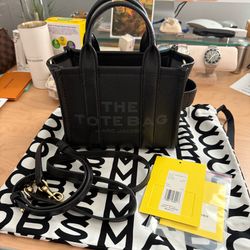 Marc Jacobs mini leather tote bag/purse