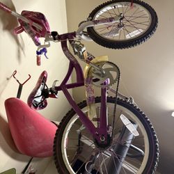 Girls bike 