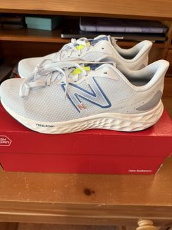 Women’s New Balance 