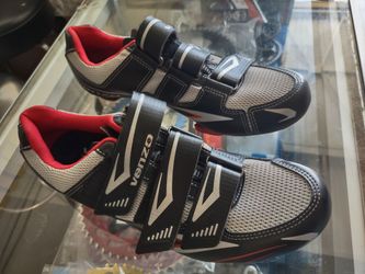 Clipless Bike Shoes | Many Sizes Available!!! Text for inquiries