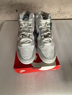 Nike Dunk High FLS (Women's) Size 7