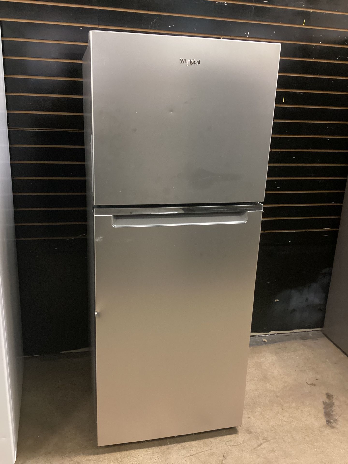 Whirlpool Top Freezer Refrigerator