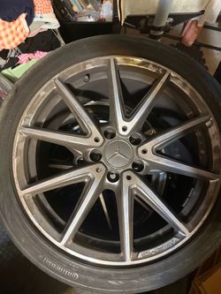 Mercedes-Benz AMG Wheel with Continental Tire