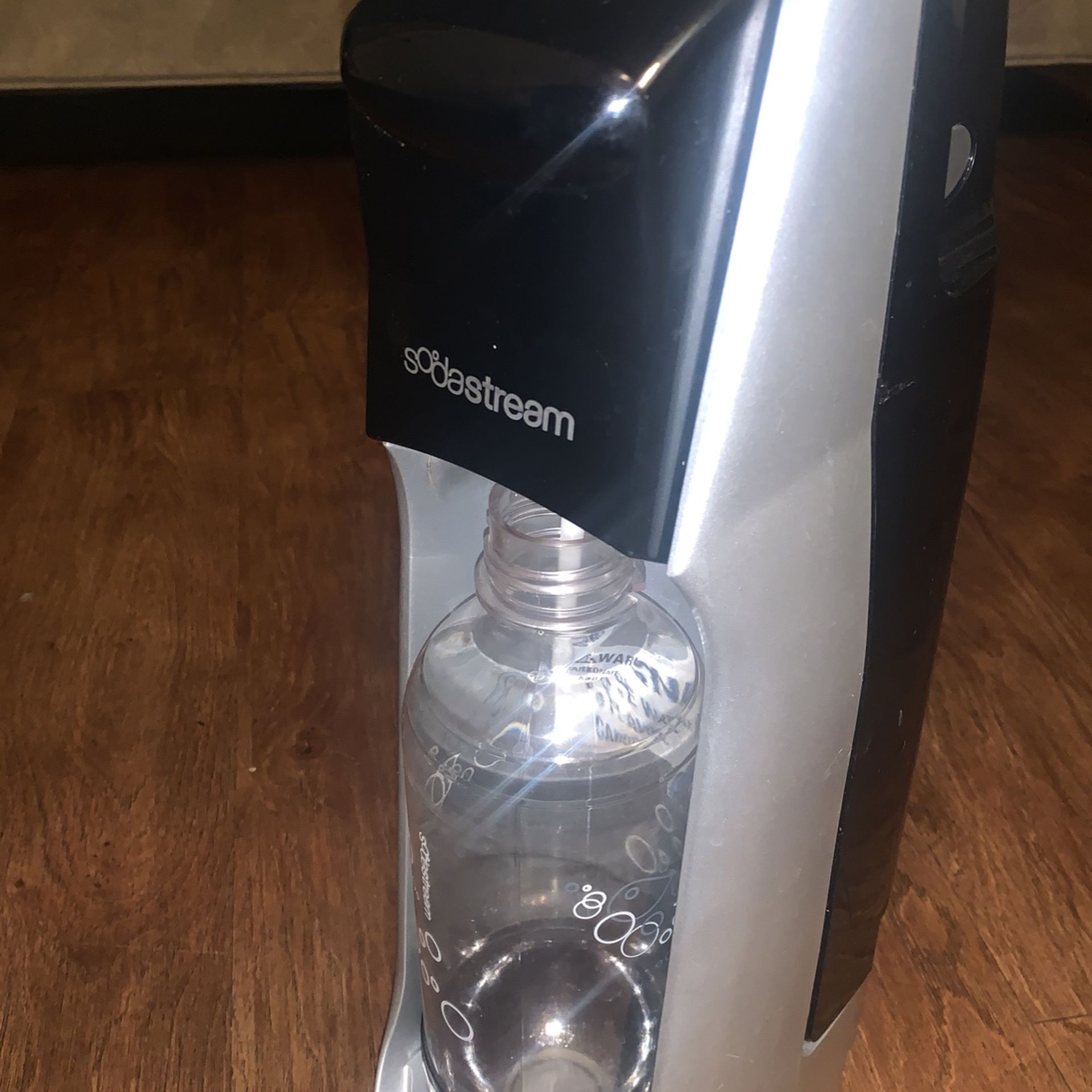 Soda Stream Carbonator 
