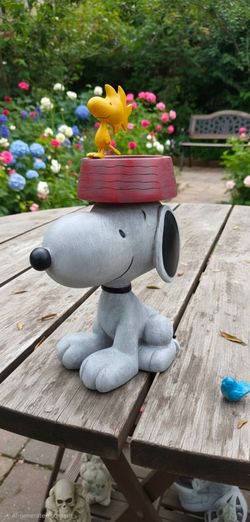Snoopy & Woodstock birdfeeder