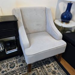 Accent Chairs (2) 
