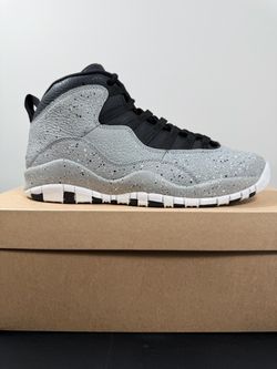 Air Jordan 10 “Light Smoke Grey” Size 9.5M (Preowned) (Replacement Box)