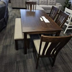 6 Piece Dining Set NEW IN BOX