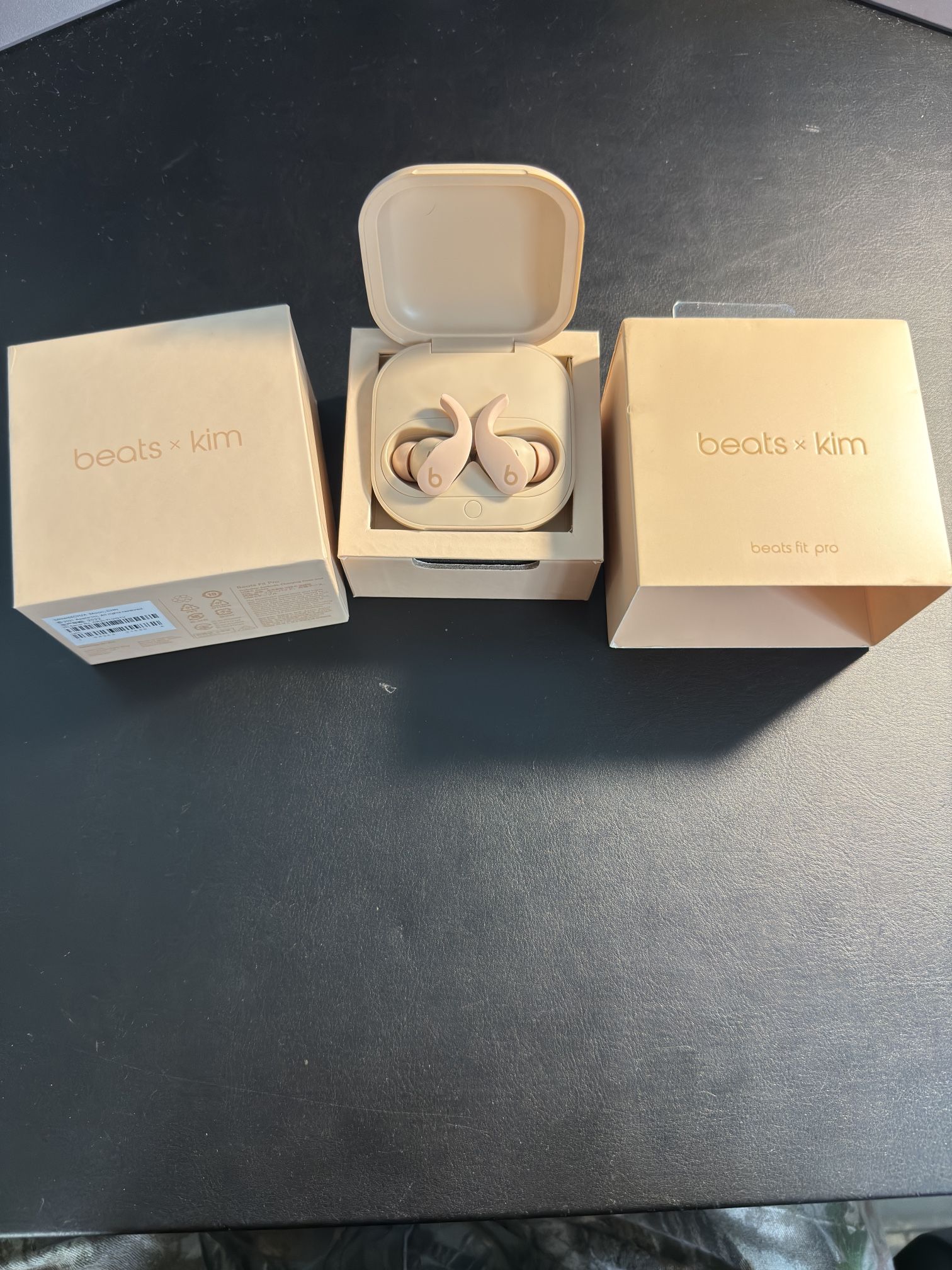 Beats Fit Pro X Kim Kardashian -True Wireless ANC Earbuds