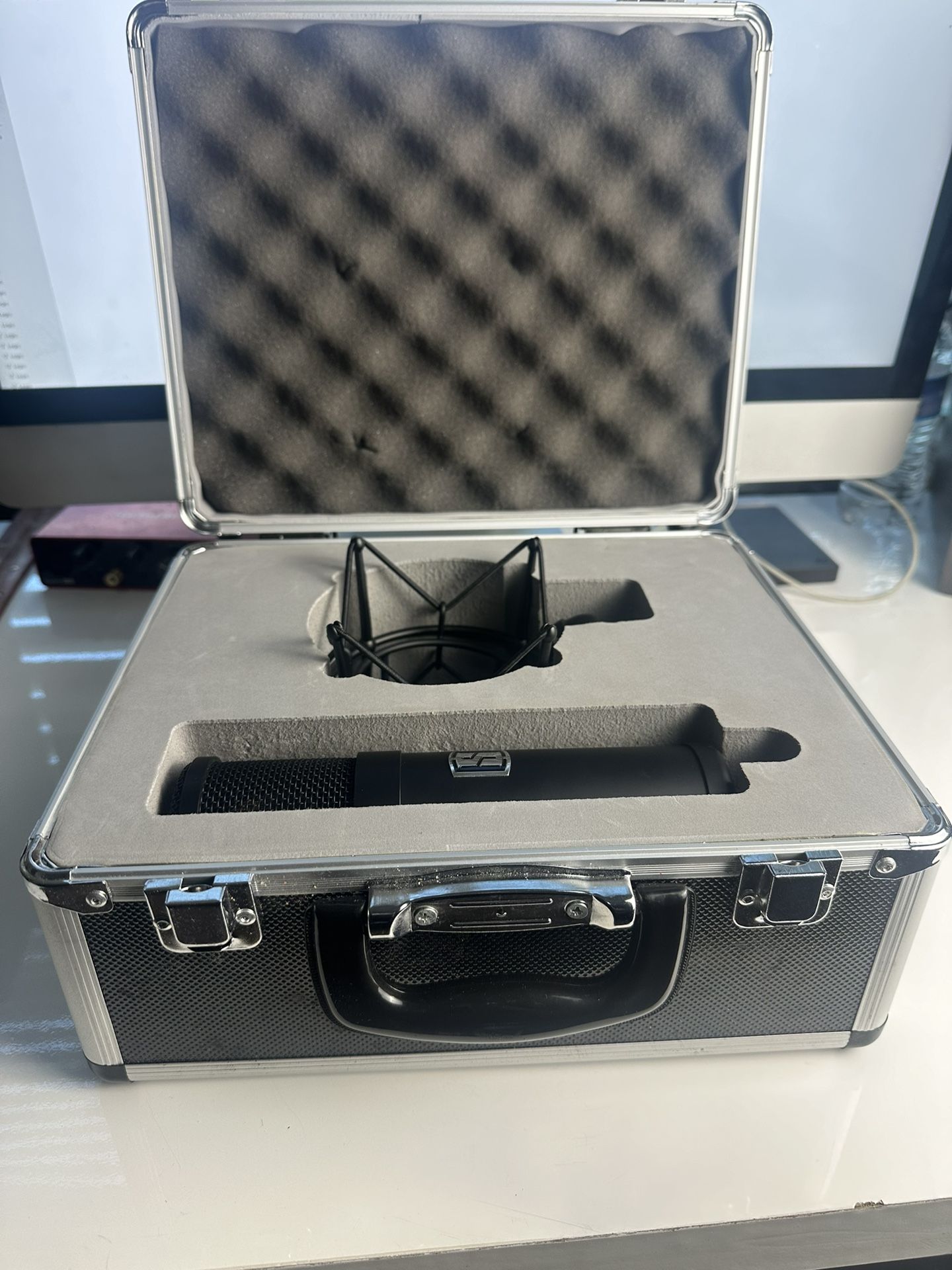 Slate VMS-M1 Large Diaphragm Microphone - Like New, Professional Quality, Emulates Famous Mics