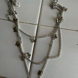 Accessories - Chokers - Chains - Necklaces 