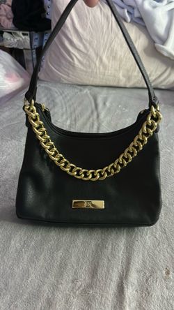black dressy handbag
