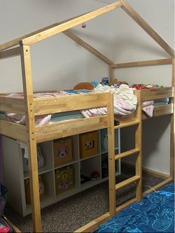 Kids Loft Bed with House Frame